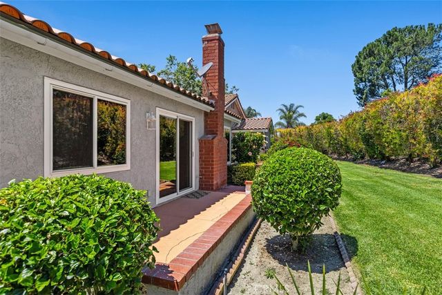 27673 Via Granados, Mission Viejo, CA 92692
