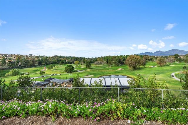 27673 Via Granados, Mission Viejo, CA 92692