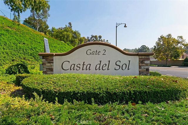 27673 Via Granados, Mission Viejo, CA 92692