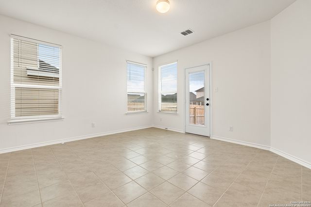 246 West Flowing River Dr, Boerne, TX 78006