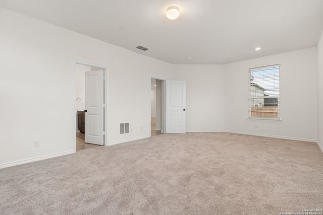 246 West Flowing River Dr, Boerne, TX 78006