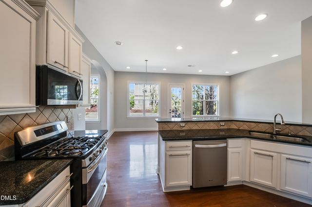 1748 Laurel Park Place, Cary, NC 27511