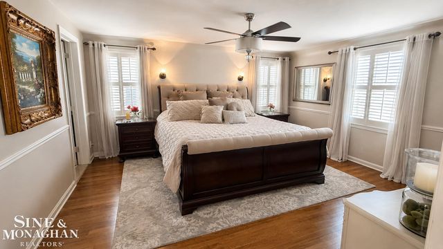 1043 Whittier Road, Grosse Pointe Park, MI 48230