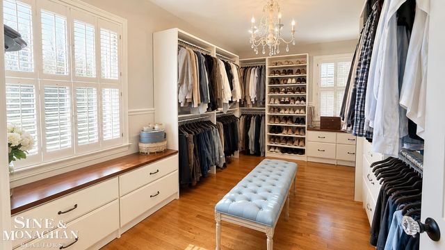 1043 Whittier Road, Grosse Pointe Park, MI 48230