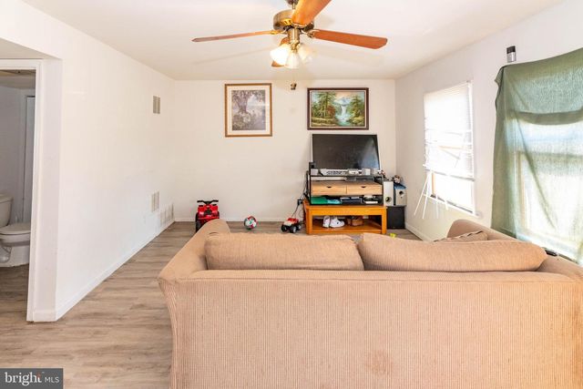 1573 CHARLESTOWN DR, Edgewood, MD 21040