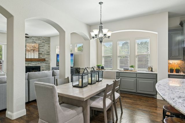 4316 Dottie Drive, Plano, TX 75074