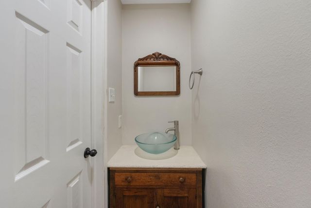 13911 Cypresswood Crossing Boulevard, Houston, TX 77070