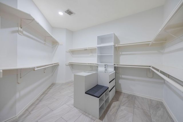 13911 Cypresswood Crossing Boulevard, Houston, TX 77070