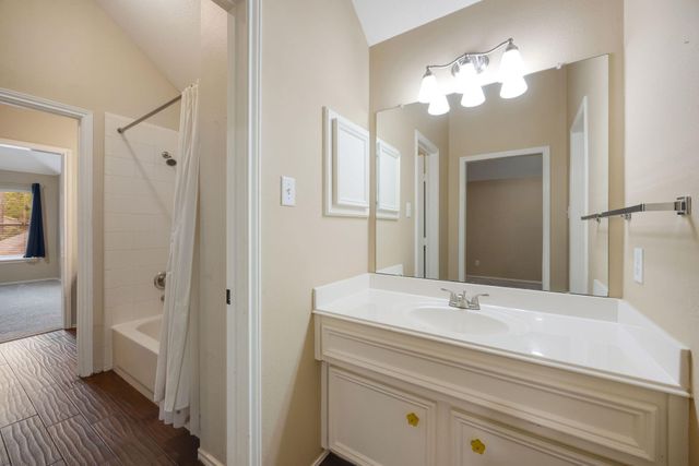 13911 Cypresswood Crossing Boulevard, Houston, TX 77070