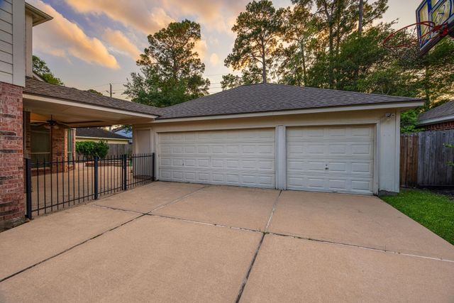 13911 Cypresswood Crossing Boulevard, Houston, TX 77070