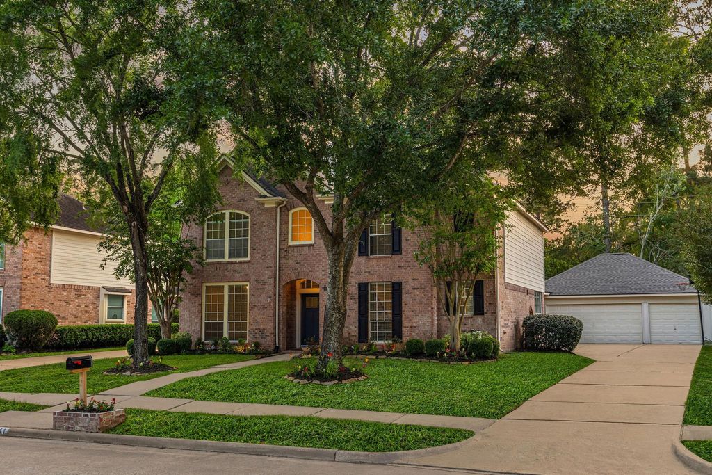 13911 Cypresswood Crossing Boulevard, Houston, TX 77070