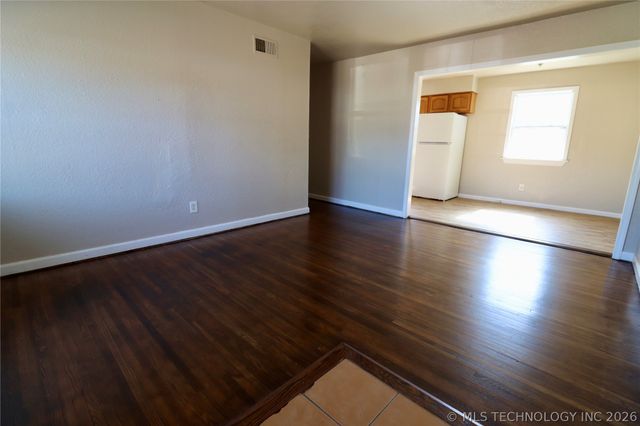 320 W 63rd Place North, Tulsa, OK 74126