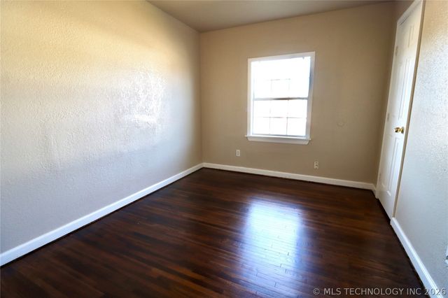 320 W 63rd Place North, Tulsa, OK 74126