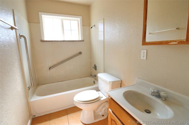 320 W 63rd Place North, Tulsa, OK 74126