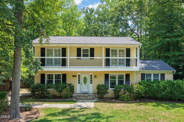 721 Tinkerbell Road, Chapel Hill, NC 27517