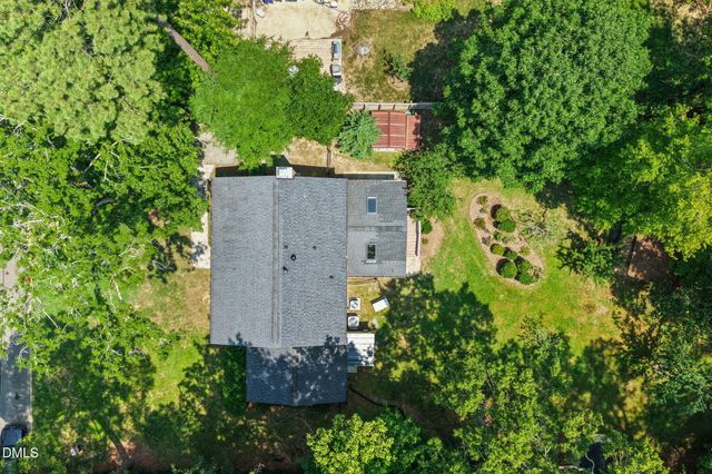 721 Tinkerbell Road, Chapel Hill, NC 27517