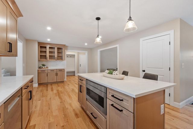 2 Roberts Way, Westminster, MA 01473