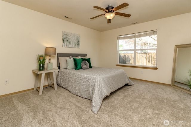 8521 175th Street Ct E, Puyallup, WA 98375