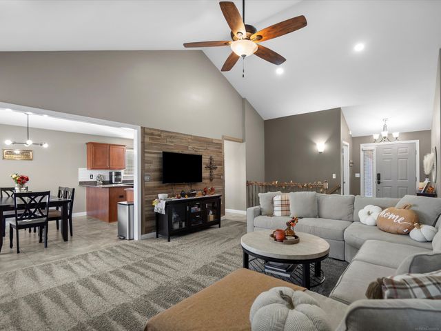 52802 Delena Drive, Macomb Twp, MI 48042