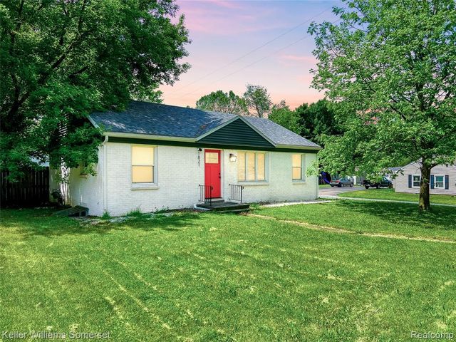 1821 Nazareth Road, Kalamazoo, MI 49048