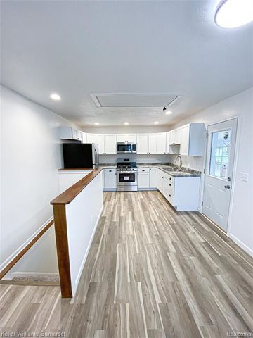 1821 Nazareth Road, Kalamazoo, MI 49048