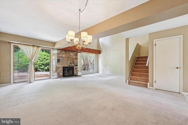 133 SARAHS LN, Horsham, PA 19044
