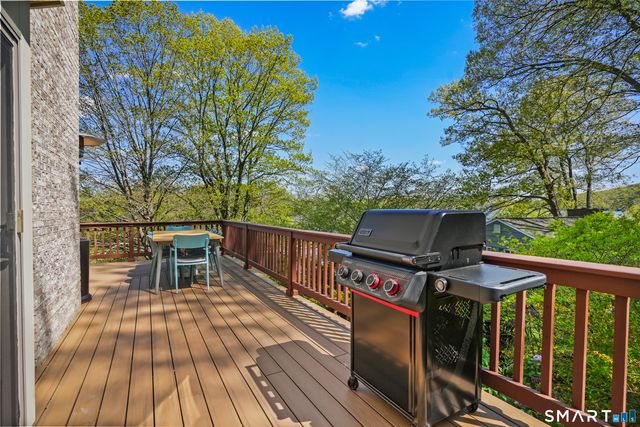 83 Wood Creek Road, New Fairfield, CT 06812