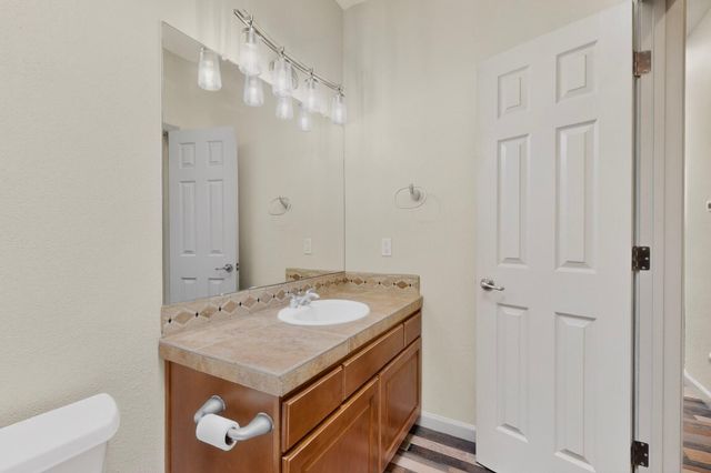 8720 Desert Fox Way NE, Albuquerque, NM 87122