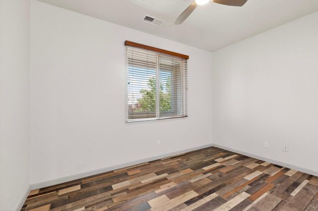 8720 Desert Fox Way NE, Albuquerque, NM 87122