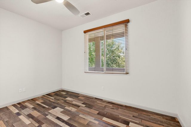 8720 Desert Fox Way NE, Albuquerque, NM 87122