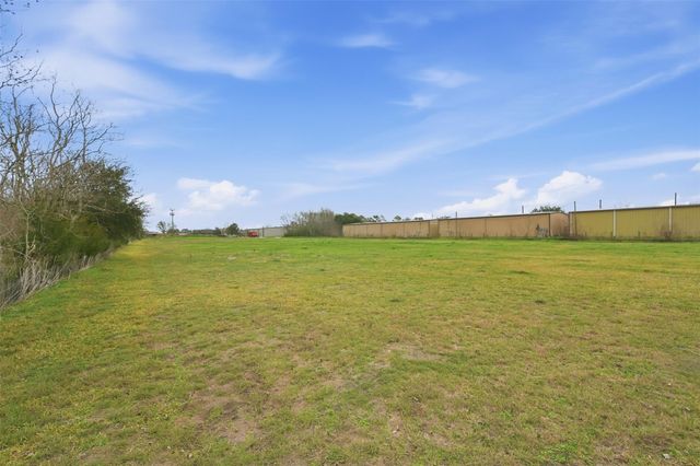 2109 County Road 129, Pearland, TX 77581