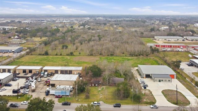 2109 County Road 129, Pearland, TX 77581