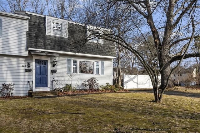 124 Chadwick 0, North Andover, MA 01845