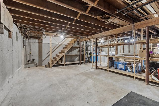 124 Chadwick 0, North Andover, MA 01845