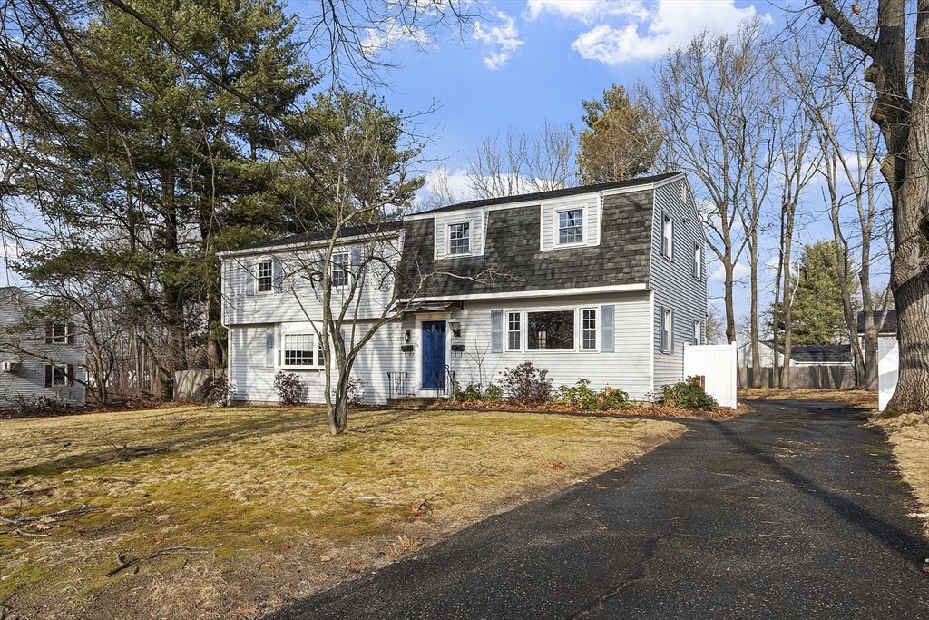 124 Chadwick 0, North Andover, MA 01845