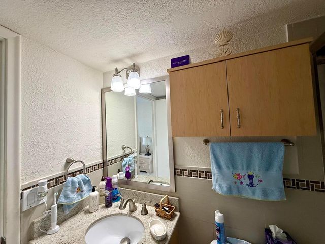 101 Briny Avenue 409, Pompano Beach, FL 33062