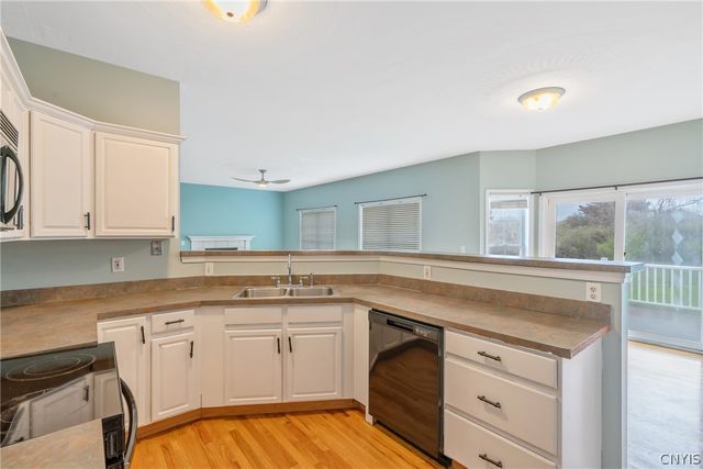 4702 Manor Hill Drive, Onondaga, NY 13215