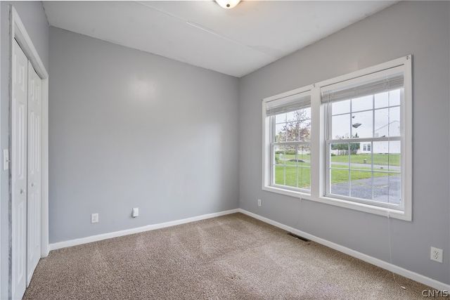 4702 Manor Hill Drive, Onondaga, NY 13215