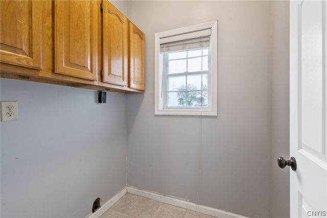 4702 Manor Hill Drive, Onondaga, NY 13215