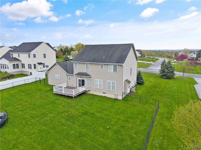 4702 Manor Hill Drive, Onondaga, NY 13215