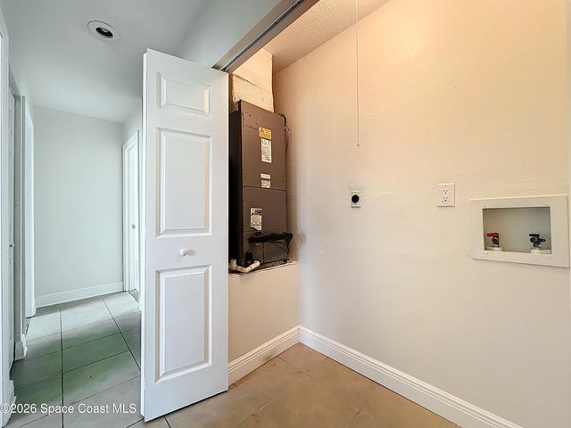 1399 Mariposa Drive NE, Palm Bay, FL 32905