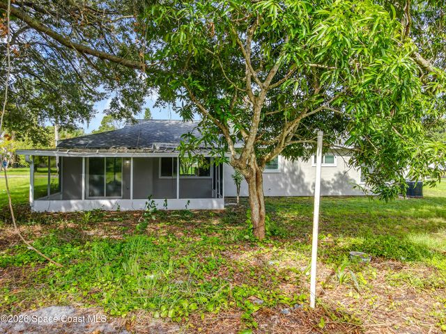1399 Mariposa Drive NE, Palm Bay, FL 32905