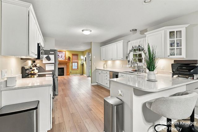 4550 Blacktail Avenue, Portage, MI 49002