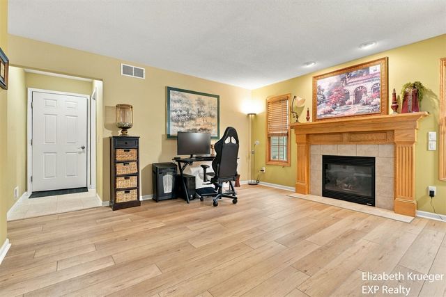 4550 Blacktail Avenue, Portage, MI 49002