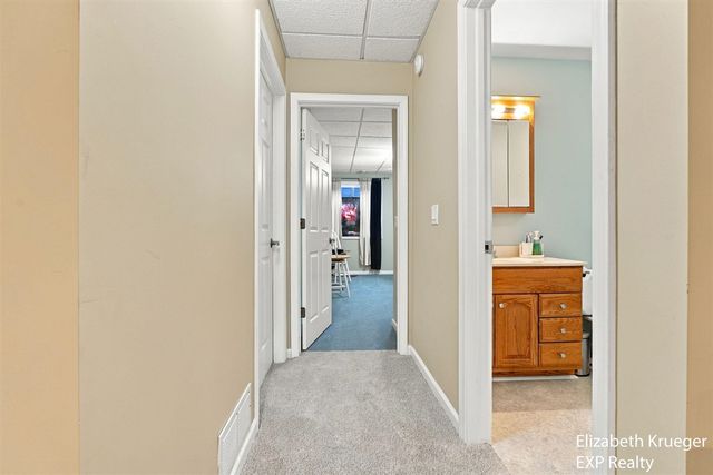 4550 Blacktail Avenue, Portage, MI 49002