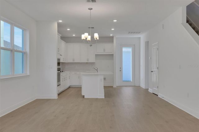 5104 FIREBUSH DRIVE, Apopka, FL 32712