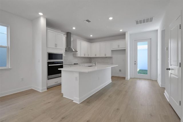 5104 FIREBUSH DRIVE, Apopka, FL 32712