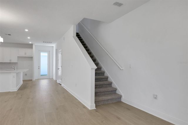 5104 FIREBUSH DRIVE, Apopka, FL 32712