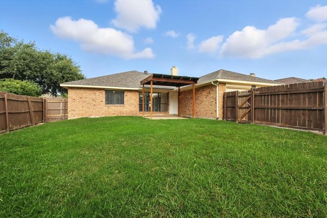 5446 Meadow Vista Lane, Garland, TX 75043