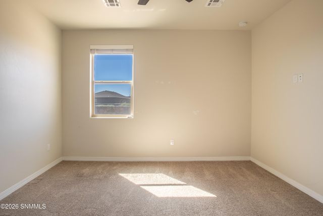 2955 Aragon Avenue, Las Cruces, NM 88007
